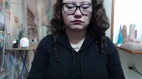 Vannesa online show from February 18, 6:15 pm