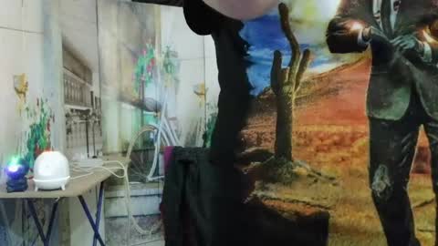 Snapshot of curly_greeneyed chatting on May 9, 4:50 am Vannesa online show from May 9, 4:50 am