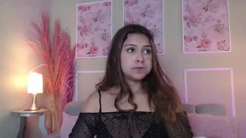 Snapshot of curlydani chatting on November 5, 12:05 pm DANI online show from November 5, 12:05 pm