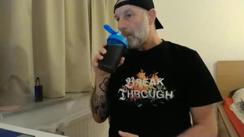 Curman85 online show from December 14, 11:53 pm