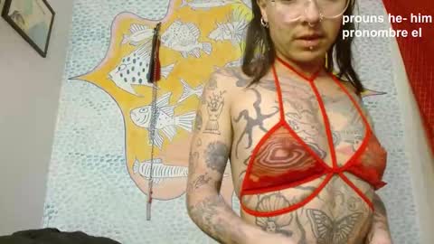 Snapshot of curuba_ chatting on December 25, 1:09 pm Curuba online show from December 25, 1:09 pm