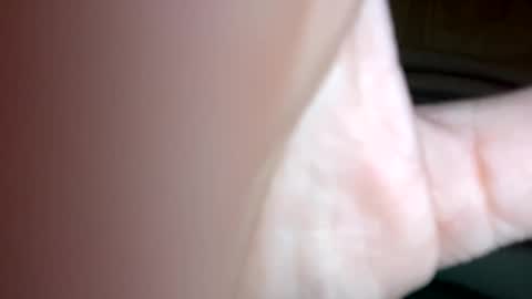 Snapshot of curvy24777 chatting on January 6, 3:51 pm curvy24777 online show from January 6, 3:51 pm