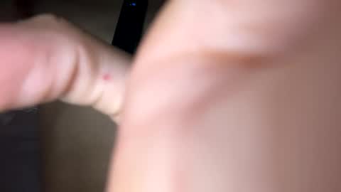 Snapshot of curvy24777 chatting on January 11, 1:59 am curvy24777 online show from January 11, 1:59 am