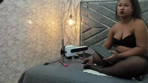 Alyanna  online show from April 13, 11:37 am