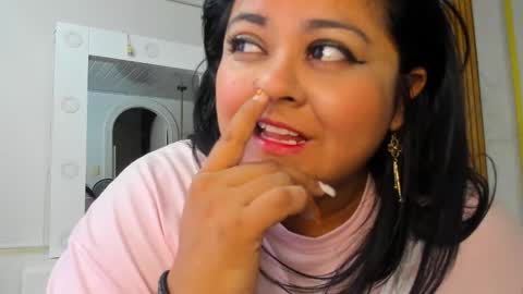  Hanna  online show from November 16, 12:00 pm