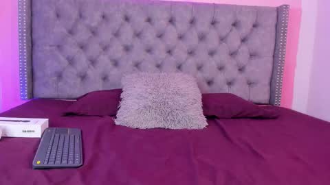 curvy_bigass18 online show from February 10, 10:58 pm