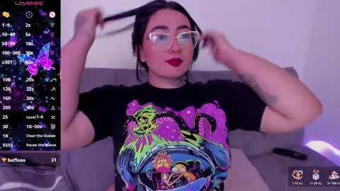 Snapshot of curvybaddie chatting on March 12, 6:41 am A online show from March 12, 6:41 am