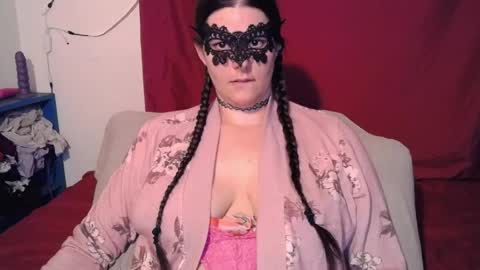 Celine Fawe online show from May 6, 1:47 am