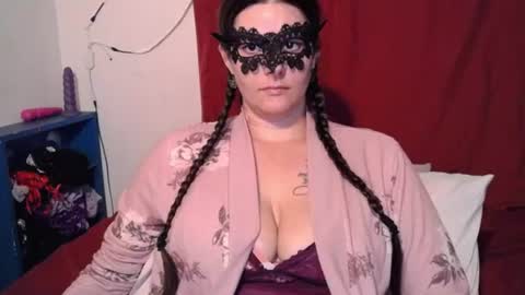 Celine Fawe online show from June 24, 1:37 am