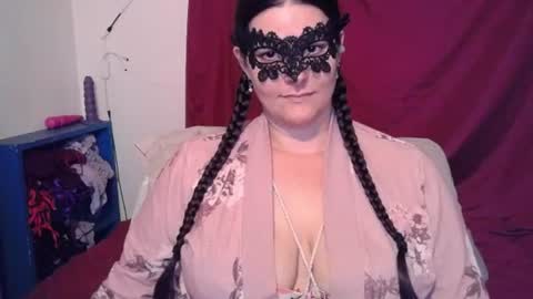 Celine Fawe online show from August 3, 5:49 pm