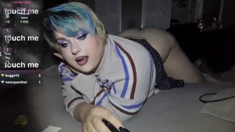 Snapshot of curvygothfemboy chatting on January 29, 3:12 am Curvygothfemboy online show from January 29, 3:12 am
