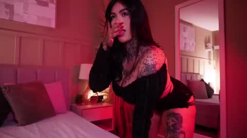 Snapshot of curvyliciouss chatting on June 30, 6:42 pm Samantha online show from June 30, 6:42 pm