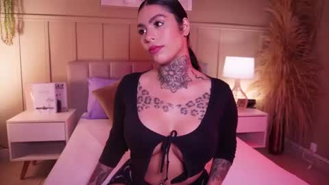 Snapshot of curvyliciouss chatting on July 6, 5:48 pm Samantha online show from July 6, 5:48 pm