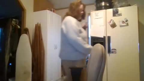 dahlia -kim online show from January 18, 1:04 pm