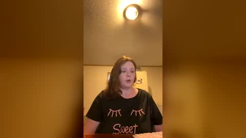 Snapshot of curvyplayday chatting on June 27, 12:15 am dahlia -kim online show from June 27, 12:15 am
