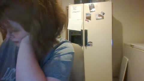 Snapshot of curvyplayday chatting on July 27, 2:40 am dahlia -kim online show from July 27, 2:40 am