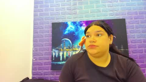 Danna online show from May 5, 10:56 am