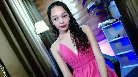 Snapshot of curybb_hanna19 chatting on May 14, 12:23 pm BBY CURLYHANNA online show from May 14, 12:23 pm