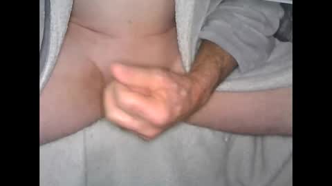 Snapshot of cut_guy64 chatting on February 1, 3:08 am Cut Guy online show from February 1, 3:08 am