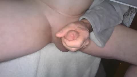 Snapshot of cut_guy64 chatting on February 3, 3:53 am Cut Guy online show from February 3, 3:53 am