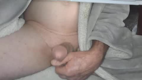 Snapshot of cut_guy64 chatting on March 9, 10:19 am Cut Guy online show from March 9, 10:19 am