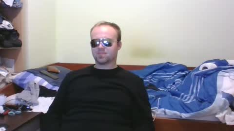 Snapshot of cute69696969 chatting on December 6, 9:57 pm cute69696969 online show from December 6, 9:57 pm