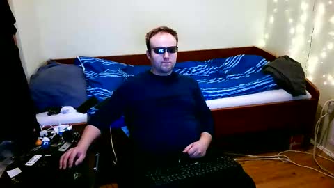 Snapshot of cute69696969 chatting on February 6, 8:07 am cute69696969 online show from February 6, 8:07 am