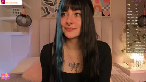 Snapshot of cute__cherry_ chatting on November 26, 8:54 pm Amber online show from November 26, 8:54 pm
