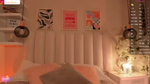 Snapshot of cute__cherry_ chatting on December 16, 8:36 pm Amber online show from December 16, 8:36 pm