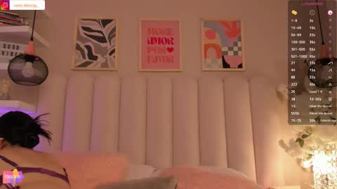 Snapshot of cute__cherry_ chatting on December 17, 8:48 pm Amber online show from December 17, 8:48 pm