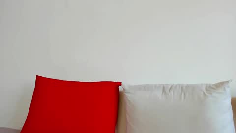 cute_angel95 online show from March 3, 1:31 pm