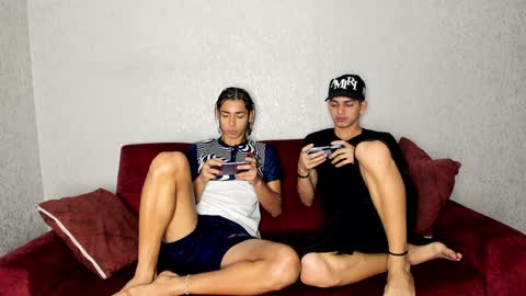 ARTURO-18  MATIAS-18  NIKOLAY-19  HADES-18  GABO-19 online show from February 1, 1:30 pm