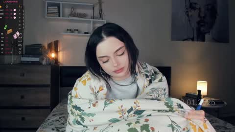 Snapshot of cute_caprice chatting on February 1, 10:34 pm Alexa online show from February 1, 10:34 pm
