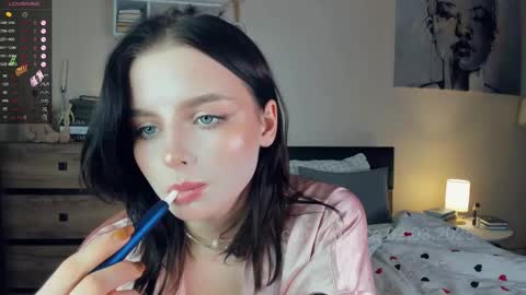 Snapshot of cute_caprice chatting on March 2, 10:48 pm Alexa online show from March 2, 10:48 pm
