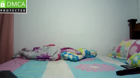 Snapshot of cute_charlotte1 chatting on November 16, 4:18 am cute charlotte1 online show from November 16, 4:18 am