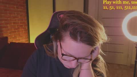 Everyday stream in the same time online show from December 14, 1:28 am