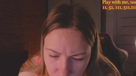 Everyday stream in the same time online show from December 22, 8:27 am