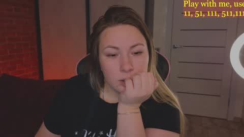 Everyday stream in the same time online show from January 13, 7:32 am