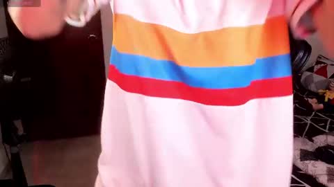 Snapshot of cute_diego_ chatting on July 11, 10:55 pm Diego online show from July 11, 10:55 pm