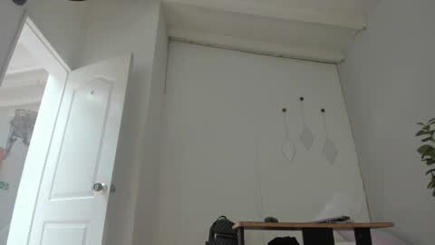 Stacy online show from October 27, 6:23 pm