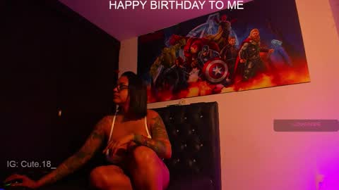    Independent Model online show from October 23, 12:32 am