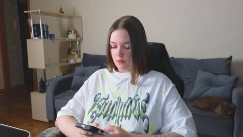 Snapshot of cute_junk chatting on September 8, 7:13 pm Kite and Jack online show from September 8, 7:13 pm