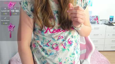 cute_kate0 online show from October 5, 9:40 am