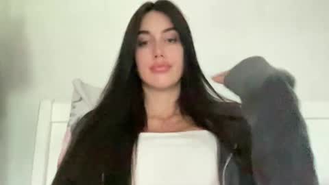cute_kriss94 online show from June 2, 4:31 pm