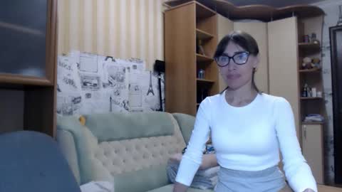 Snapshot of cute_lion_ chatting on June 7, 11:47 am cute_lion_ online show from June 7, 11:47 am