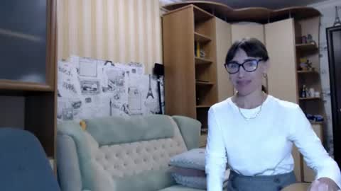 Snapshot of cute_lion_ chatting on June 15, 1:13 pm cute_lion_ online show from June 15, 1:13 pm