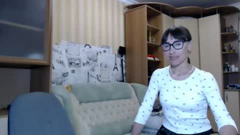 Snapshot of cute_lion_ chatting on June 21, 11:24 am cute_lion_ online show from June 21, 11:24 am