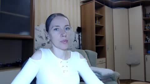 Snapshot of cute_lion_ chatting on July 7, 12:31 pm cute_lion_ online show from July 7, 12:31 pm