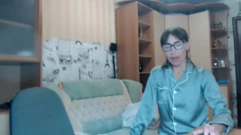 Snapshot of cute_lion_ chatting on July 10, 12:19 pm cute_lion_ online show from July 10, 12:19 pm