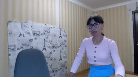 Snapshot of cute_lion_ chatting on August 1, 11:53 am cute_lion_ online show from August 1, 11:53 am